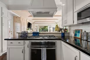 1660 Hanchett Ave, San Jose, CA 95128 - Photo 9