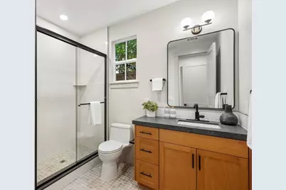 4913 Vivi Pl, San Jose, CA 95124 - Photo 15