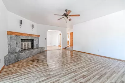 2425 Becker Ct, Modesto, CA 95358 - Photo 19