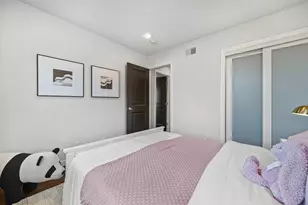 851 Peary, Foster City, CA 94404 - Photo 21