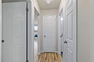 404 Monterey Ave, Capitola, CA 95010 - Photo 37