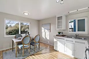 404 Monterey Ave, Capitola, CA 95010 - Photo 23