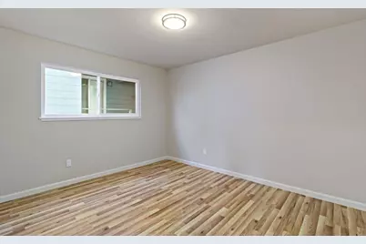 404 Monterey Ave, Capitola, CA 95010 - Photo 33