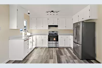 404 Monterey Ave, Capitola, CA 95010 - Photo 43