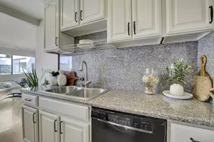 1919 Alameda De Las Pulgas 140, San Mateo, CA 94403 - Photo 15