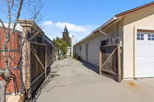 2409 Lavon Ln, Ceres, CA 95307 - Photo 7