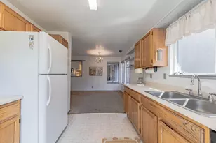 11 Fresa Pl, Salinas, CA 93905 - Photo 15