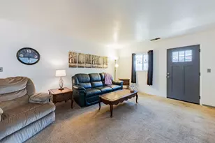 11 Fresa Pl, Salinas, CA 93905 - Photo 9