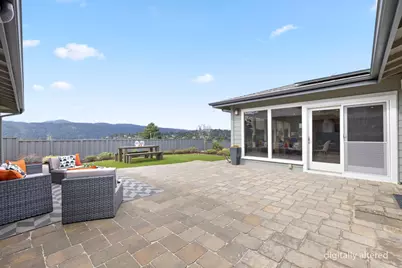 1360 Parrott Dr, San Mateo, CA 94402 - Photo 37