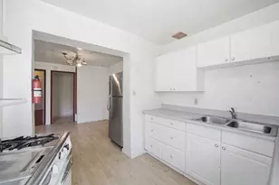 2325-2327 Bryant St, San Francisco, CA 94110 - Photo 25