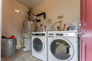 110 Roundtable #19 Dr, San Jose, CA 95111 - Photo 9