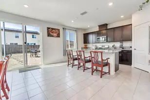 341 Manchester Dr, Los Banos, CA 93635 - Photo 9