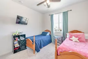 341 Manchester Dr, Los Banos, CA 93635 - Photo 29