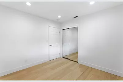 1526 Crespi Dr, San Jose, CA 95129 - Photo 25