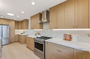 1526 Crespi Dr, San Jose, CA 95129 - Photo 9