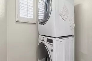 1745 Hillebrant Pl, Santa Clara, CA 95050 - Photo 15