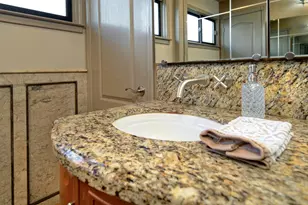 679 Faraone Dr, San Jose, CA 95136 - Photo 33