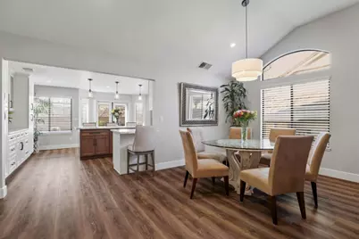 7945 Caledonia Dr, San Jose, CA 95135 - Photo 9