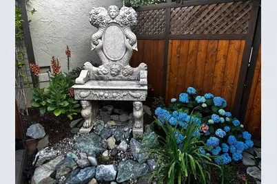 7945 Caledonia Dr, San Jose, CA 95135 - Photo 39