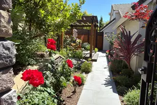 7945 Caledonia Dr, San Jose, CA 95135 - Photo 3
