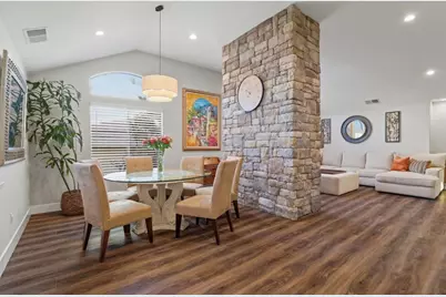 7945 Caledonia Dr, San Jose, CA 95135 - Photo 11