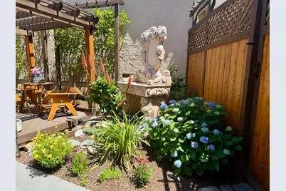 7945 Caledonia Dr, San Jose, CA 95135 - Photo 5