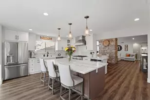 7945 Caledonia Dr, San Jose, CA 95135 - Photo 13