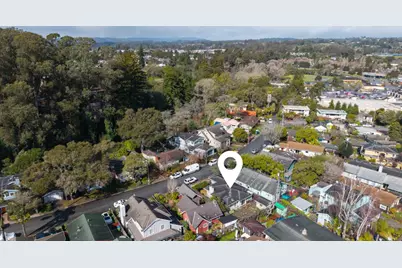 624 Riverview Dr, Capitola, CA 95010 - Photo 33