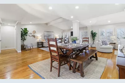 7351 Via Laguna, San Jose, CA 95135 - Photo 11