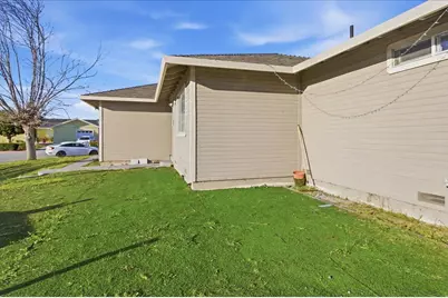 101 Westside Blvd, Hollister, CA 95023 - Photo 3