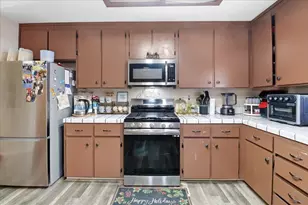 101 Westside Blvd, Hollister, CA 95023 - Photo 11