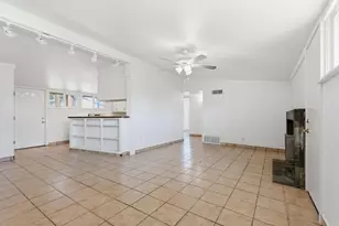 203 W Pearl Ave, Stockton, CA 95207 - Photo 9