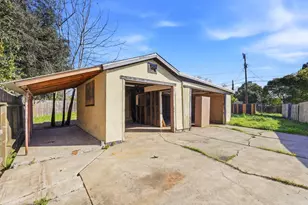 203 W Pearl Ave, Stockton, CA 95207 - Photo 41