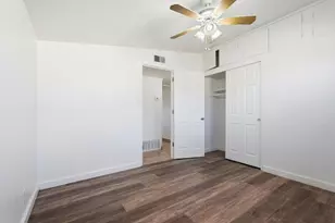 203 W Pearl Ave, Stockton, CA 95207 - Photo 23