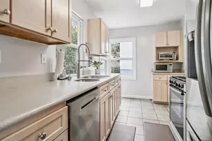 347 Manor Dr, Pacifica, CA 94044 - Photo 21