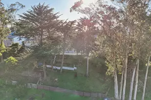 347 Manor Dr, Pacifica, CA 94044 - Photo 83