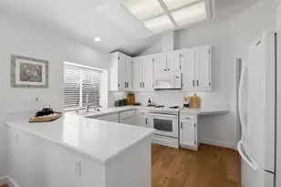 8651 Solera Dr, San Jose, CA 95135 - Photo 9