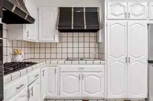 2900 Hillside Dr, Burlingame, CA 94010 - Photo 43