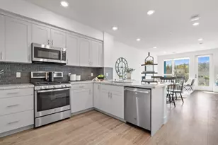 5951 Sunstone Dr 311, San Jose, CA 95123 - Photo 11