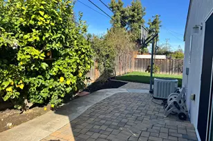 2329 Dorval Dr, San Jose, CA 95130 - Photo 31