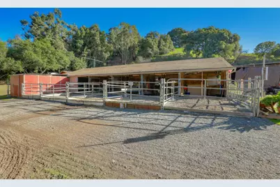 8449 Traminer Ct, San Jose, CA 95135 - Photo 51