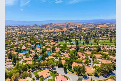 8449 Traminer Ct, San Jose, CA 95135 - Photo 57