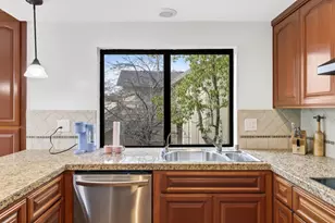 8449 Traminer Ct, San Jose, CA 95135 - Photo 15