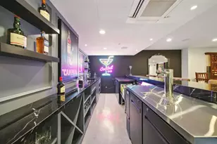 830 Bromfield Rd, San Mateo, CA 94402 - Photo 63