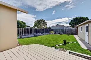 14 San Juan Dr, Salinas, CA 93901 - Photo 25