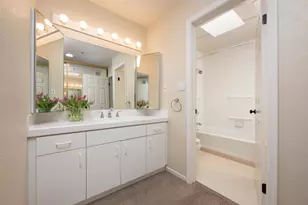 30 Lorton Ave 302, Burlingame, CA 94010 - Photo 13