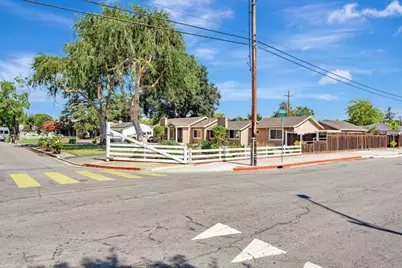 2598 Cottle Ave, San Jose, CA 95125 - Photo 3