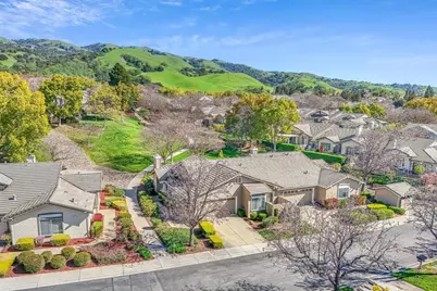 8652 Solera Dr, San Jose, CA 95135 - Photo 45