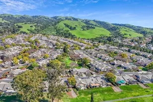 8652 Solera Dr, San Jose, CA 95135 - Photo 49