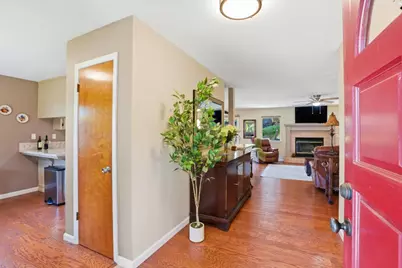 19033 Beatrice Dr, Salinas, CA 93907 - Photo 5